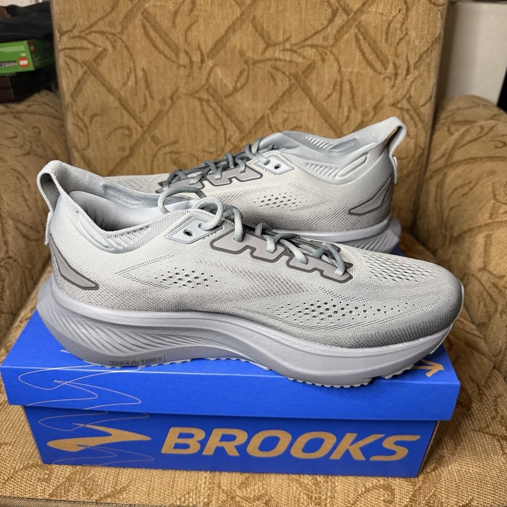 Brooks Glycerin 23 Shoes Mens Size 12 2E (EE) Wide Gray Sneakers 1104762E096 New - Picture 2 of 7